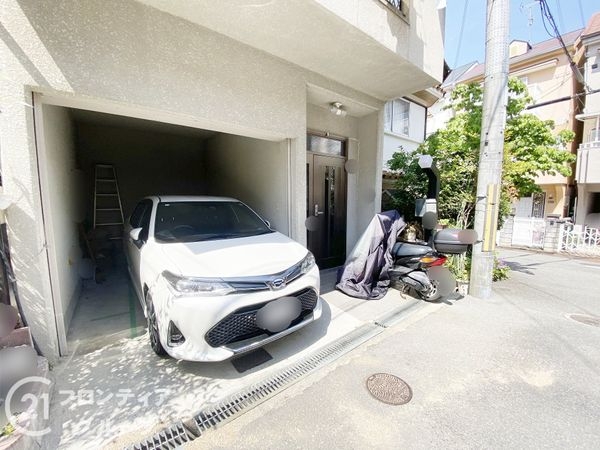大阪府枚方市須山町　中古一戸建て