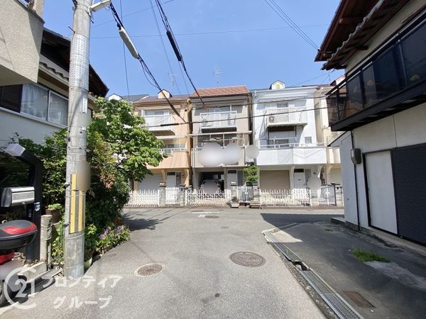 大阪府枚方市須山町　中古一戸建て