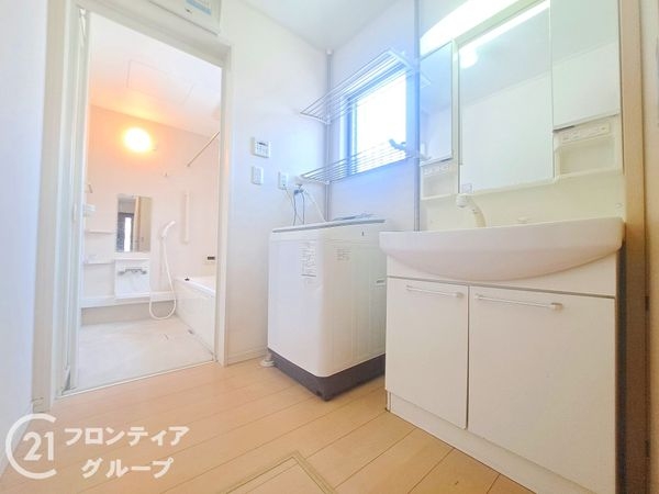 寝屋川市木屋元町の中古一戸建て