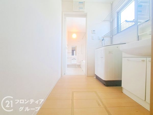 寝屋川市木屋元町の中古一戸建て