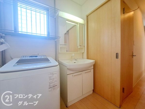 寝屋川市木屋元町の中古一戸建て