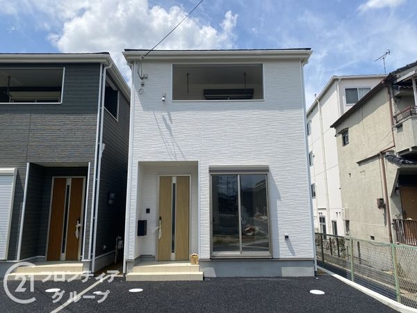 枚方市長尾家具町２丁目　新築一戸建て　第１１　６号棟