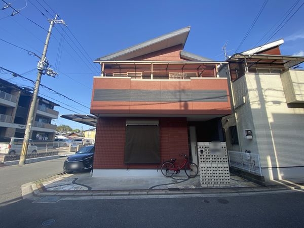 寝屋川市高宮１丁目　中古一戸建て