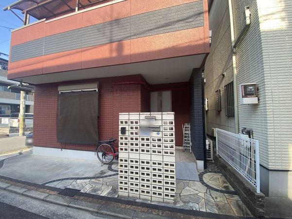 寝屋川市高宮１丁目　中古一戸建て