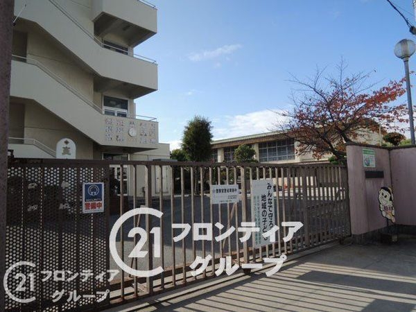 大東市三箇4丁目の中古一戸建て(大東市立三箇小学校)