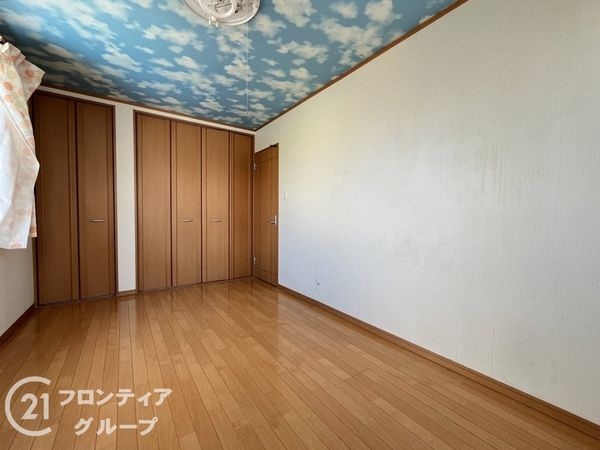大東市三箇４丁目の中古一戸建て