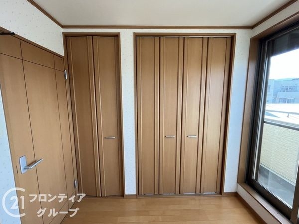 大東市三箇４丁目の中古一戸建て