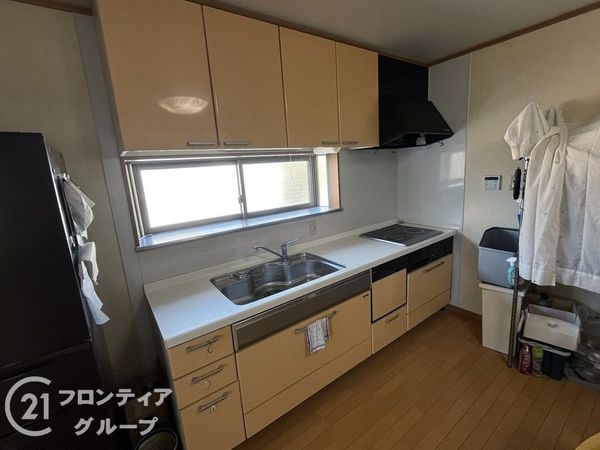 大東市三箇４丁目の中古一戸建て