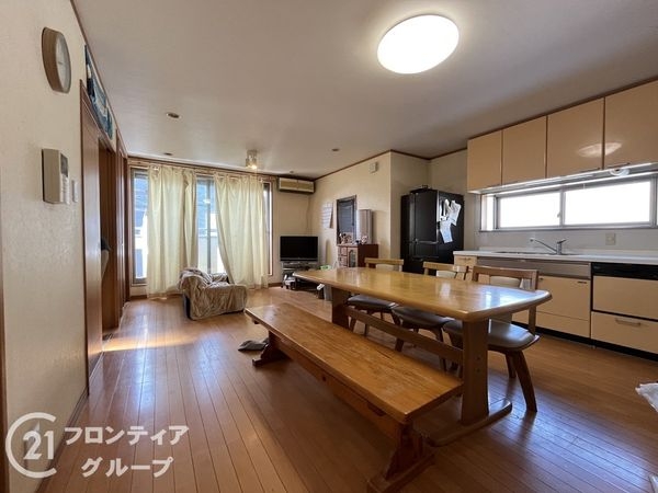 大東市三箇4丁目　中古一戸建て