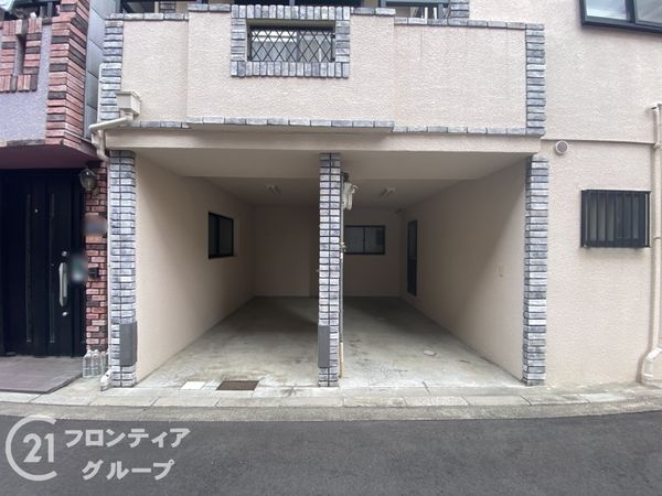 寝屋川市堀溝３丁目　中古一戸建て