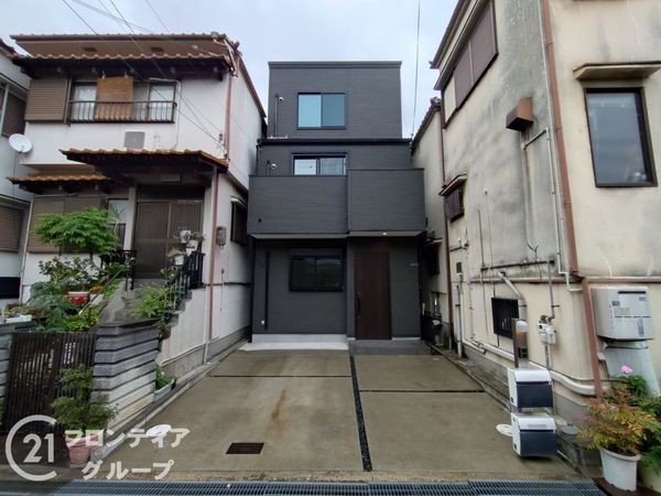 寝屋川市高柳７丁目　中古一戸建て