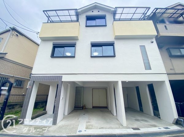 枚方市招提大谷３丁目　中古一戸建て