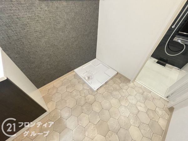 枚方市南中振２丁目の中古一戸建て
