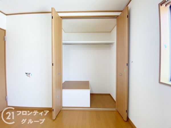 寝屋川市田井町の中古一戸建て