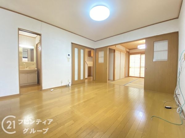 寝屋川市萱島南町の中古一戸建て