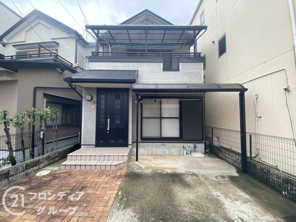 寝屋川市萱島桜園町の中古一戸建て