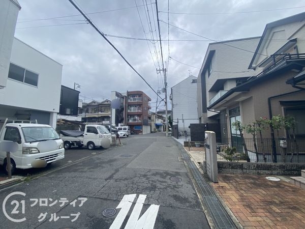 寝屋川市萱島桜園町　中古一戸建て