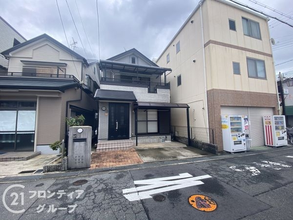寝屋川市萱島桜園町の中古一戸建て