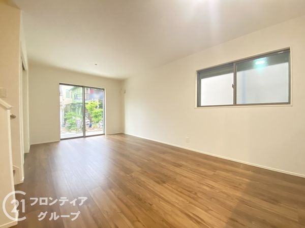 枚方市山之上３丁目　新築一戸建て　全１区画