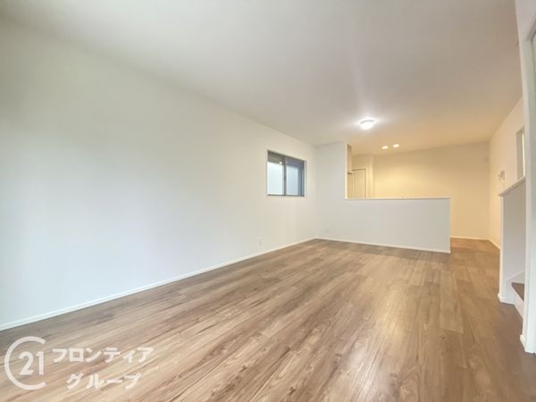 枚方市山之上３丁目　新築一戸建て　全１区画