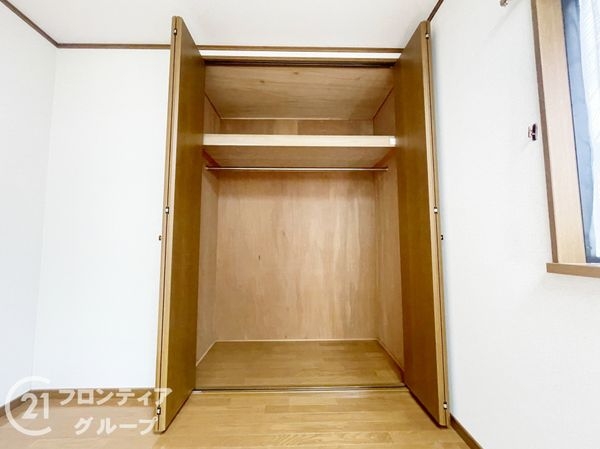 枚方市長尾東町３丁目の中古一戸建て