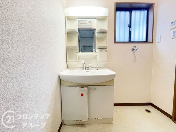 枚方市長尾東町３丁目の中古一戸建て