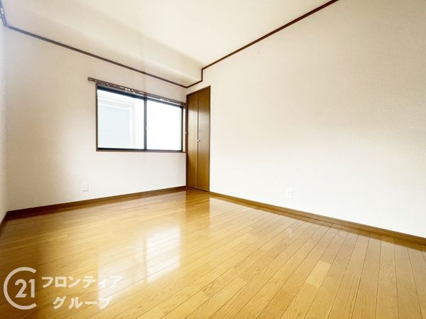 枚方市長尾東町３丁目の中古一戸建て
