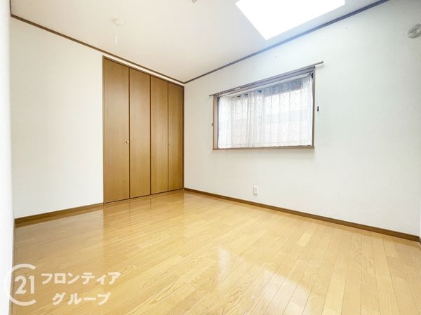 枚方市長尾東町３丁目の中古一戸建て