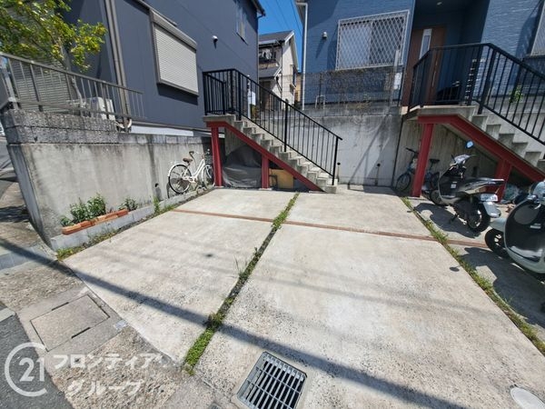 枚方市津田駅前２丁目の中古一戸建て
