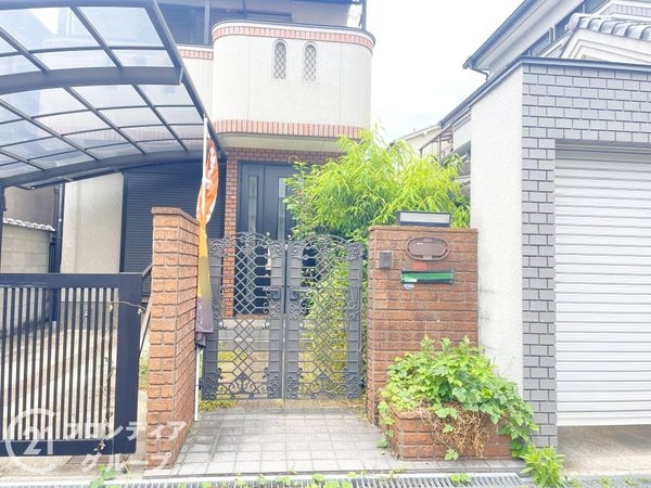 枚方市牧野下島町の中古一戸建て
