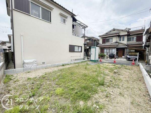 枚方市養父丘１丁目　新築一戸建て　全１区画