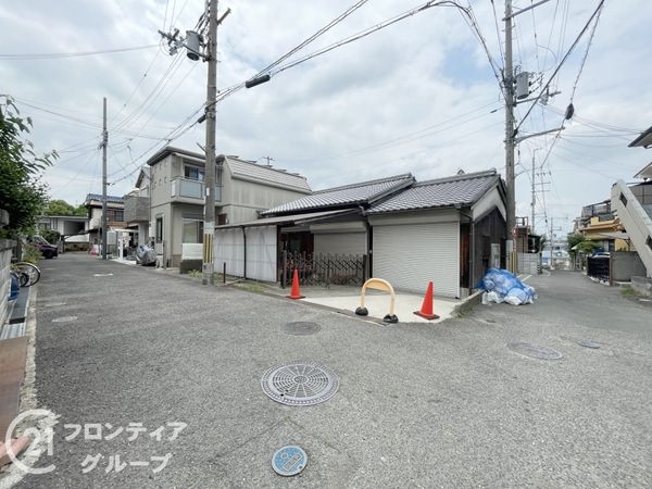 枚方市養父丘１丁目　新築一戸建て　全１区画