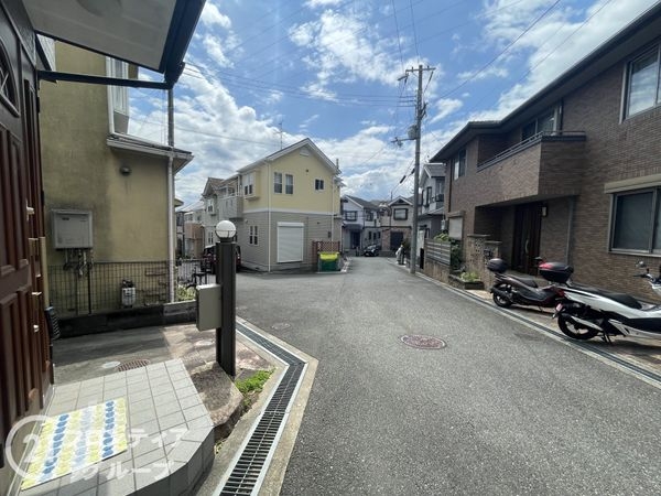 枚方市高野道２丁目の中古一戸建て
