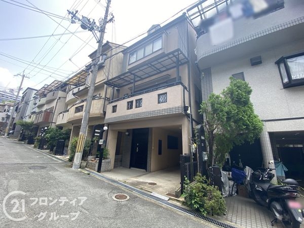 枚方市高野道１丁目の中古一戸建て