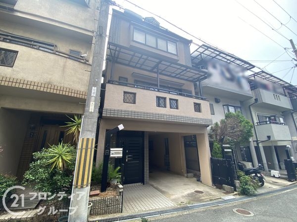 枚方市高野道１丁目　中古一戸建て