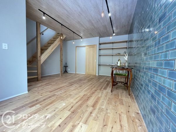 枚方市香里園桜木町の中古一戸建て