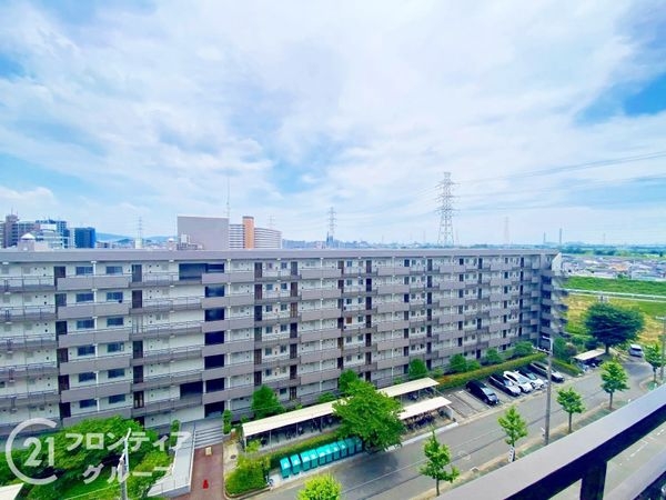 労住まきのハイツ一号棟　中古マンション