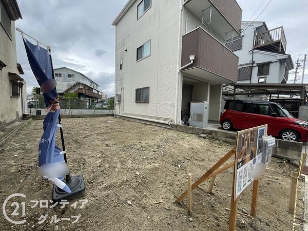 寝屋川市点野３丁目　新築一戸建て
