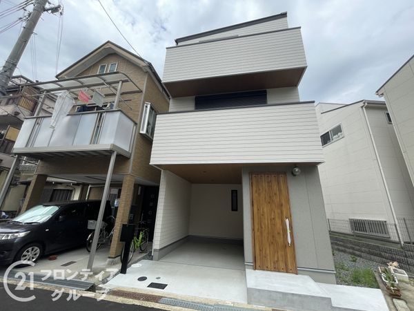 交野市倉治３丁目　新築一戸建て
