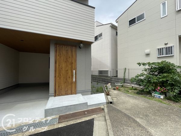 交野市倉治３丁目　新築一戸建て