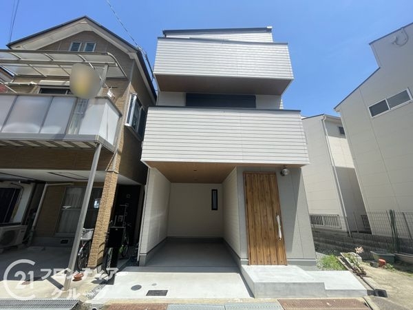 交野市倉治３丁目　新築一戸建て