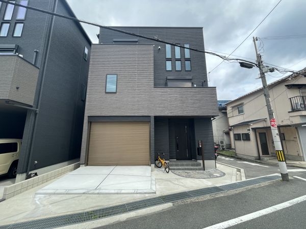 枚方市田口２丁目　中古一戸建て