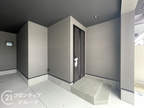 寝屋川市田井西町　新築一戸建て