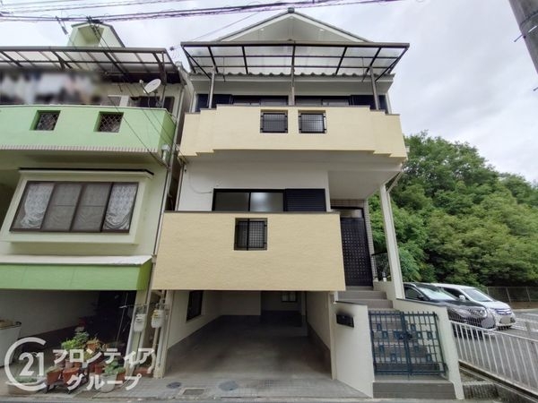 枚方市村野本町　中古一戸建て
