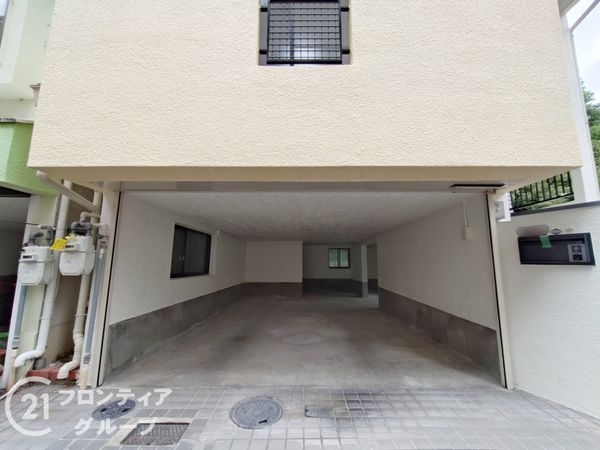 枚方市村野本町の中古一戸建て