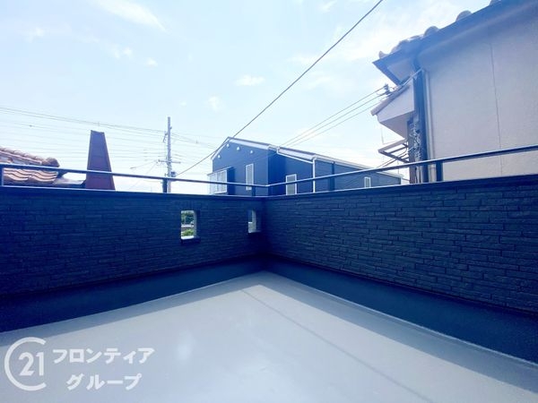 寝屋川市川勝町　新築一戸建て