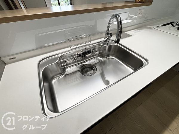 寝屋川市川勝町　新築一戸建て