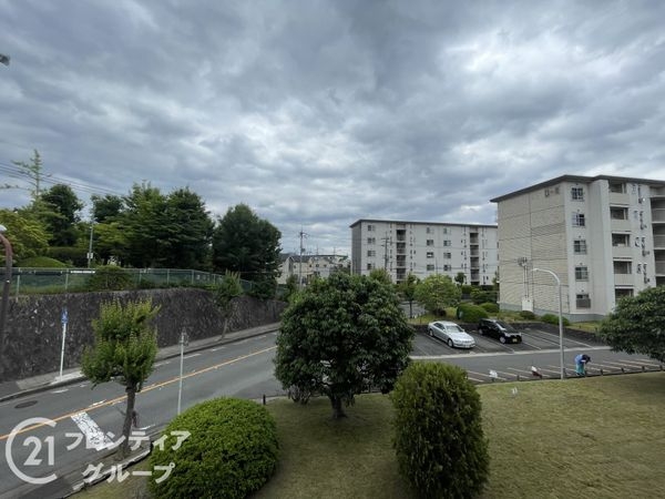 藤阪ハイツD６棟　中古マンション