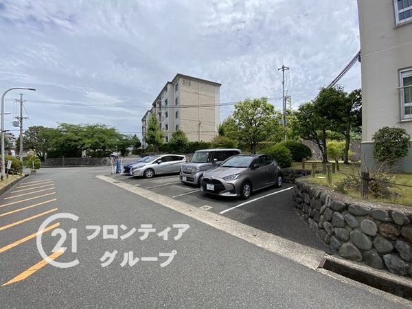 藤阪ハイツD６棟　中古マンション