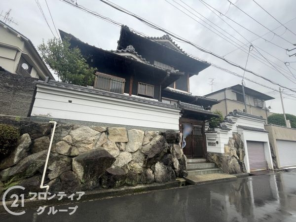 寝屋川市高宮あさひ丘の中古一戸建て